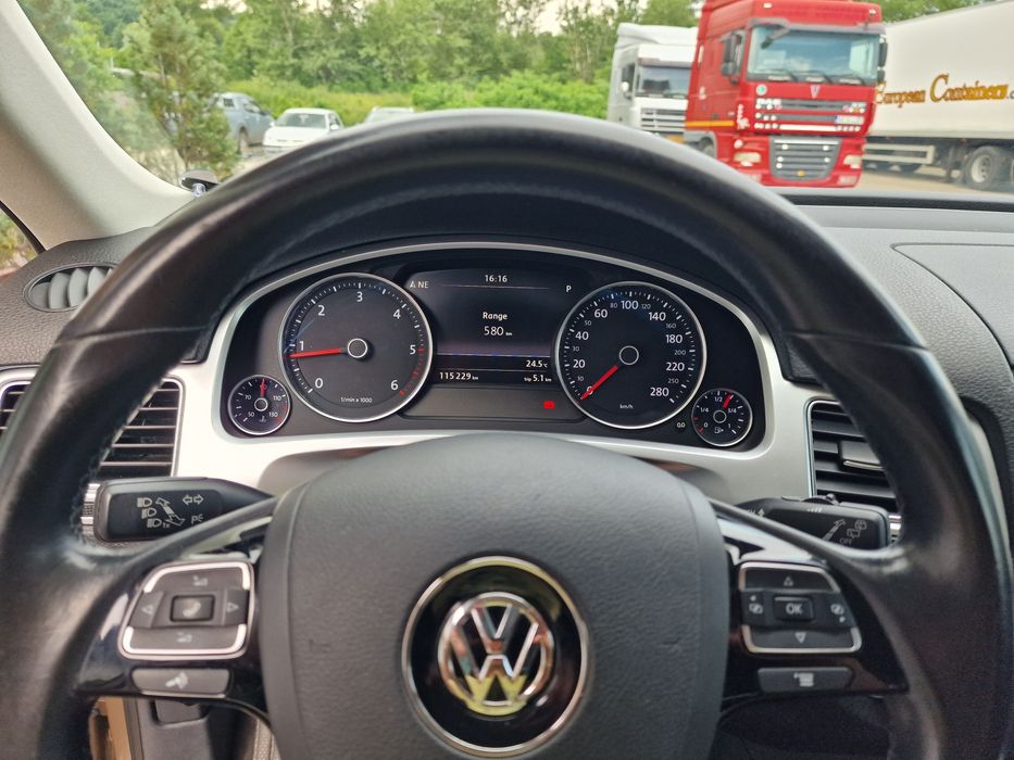 Vand sau schimb vw touareg 2016