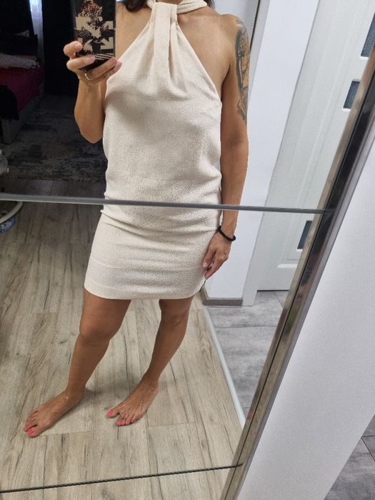 Rochita de vara noua culoarea bej