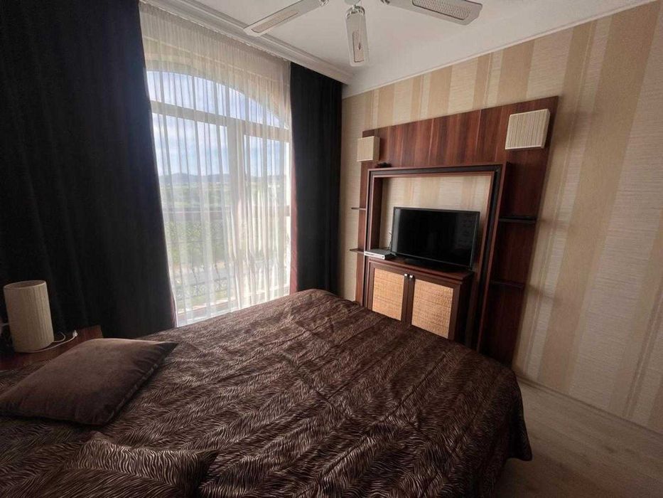 Тристаен апартамент в комплекс Хармони - Слънчев Бряг