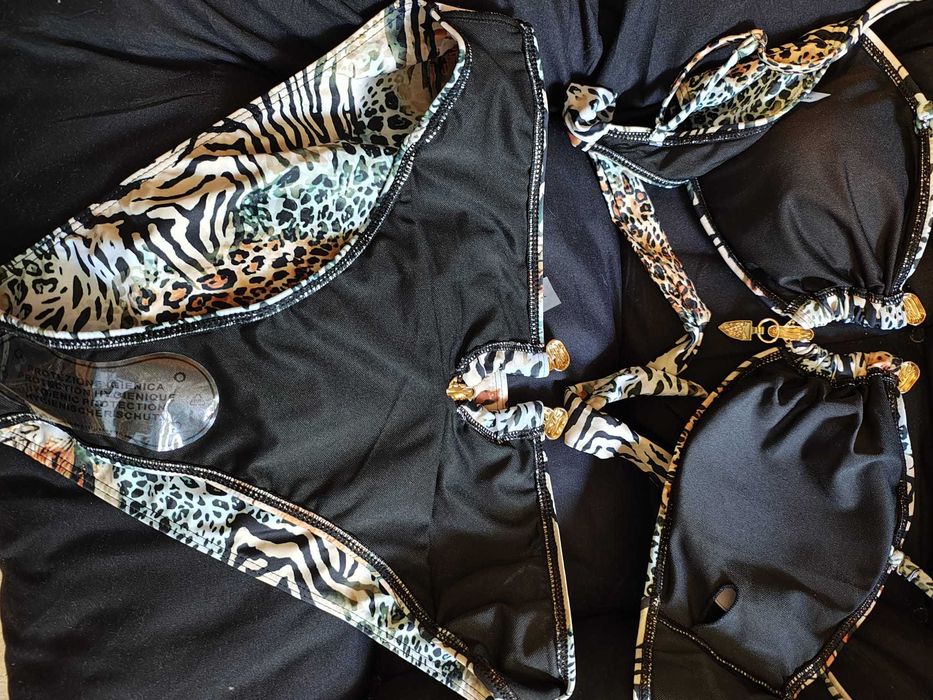 Costum de baie din 2 piese