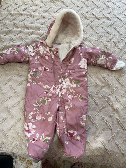 Продается детский комбинезон