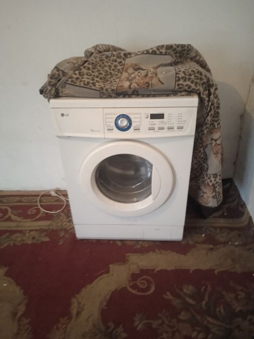 Стиральная машинка продам за 25ка