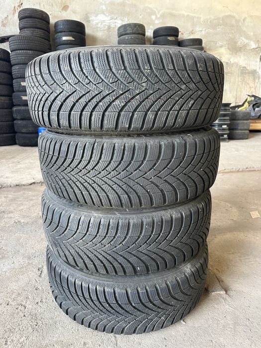 16,4x108 Citroen,Peugeot с зимни гуми 205/55/16 Semperit Speed Grip