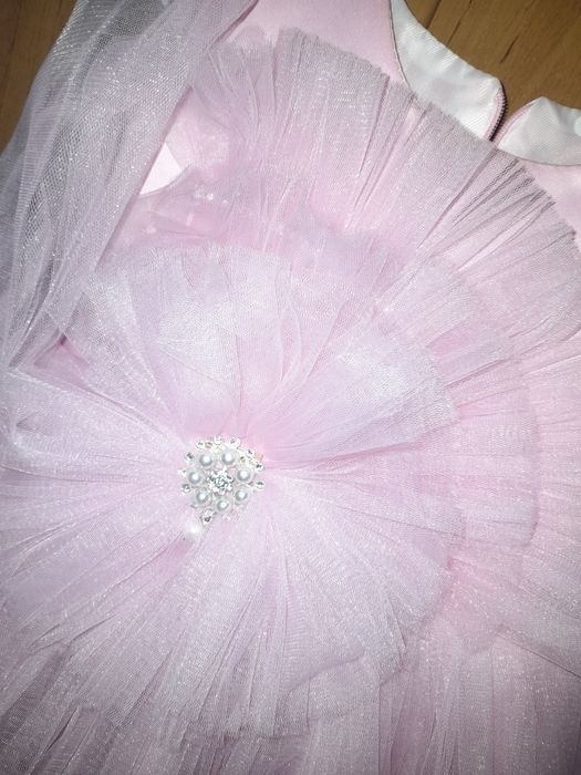 Продаётся платье