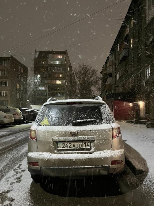 Продал джили емгранд х7 2литра