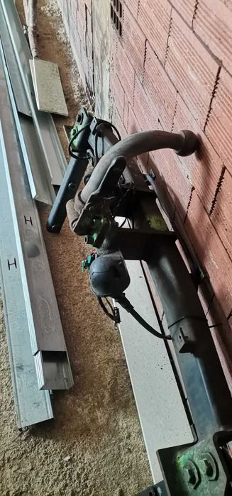 Теглич за Мерцедес W 203