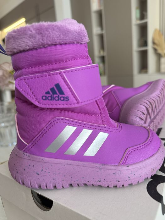 Ghete iarna adidas fete numar 23.5