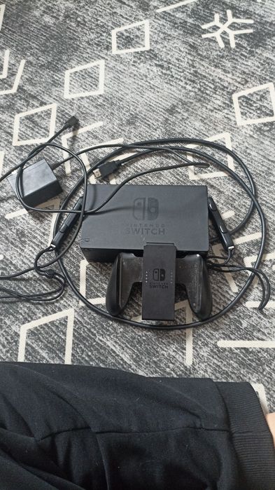 Нинтендо свитч продаю либо обмен