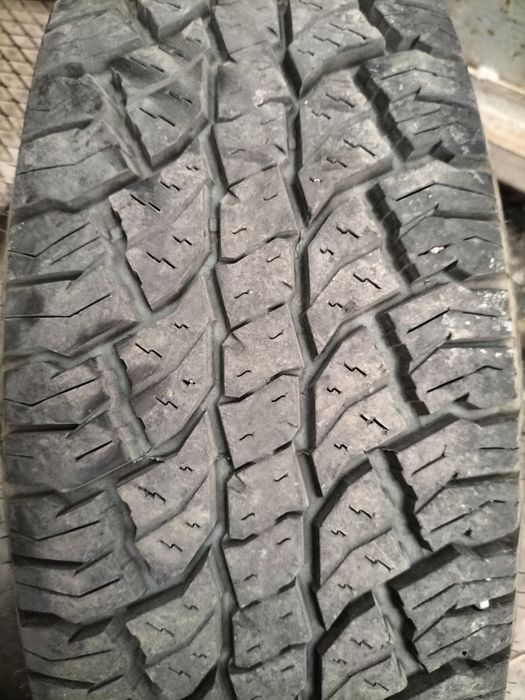 Комплект 245/75/R16