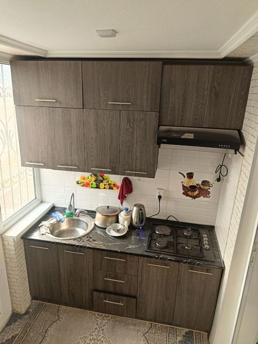 продается 2 комнатная квартира.2хонали квартира сотилади