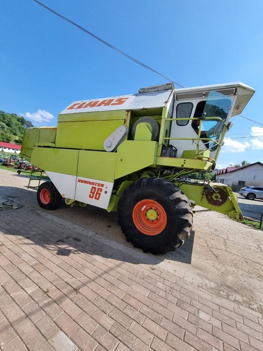 Dezmembram combina Claas Dominator 96
