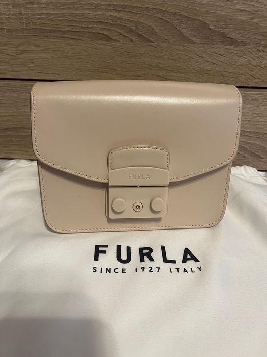 Чанта Furla нова