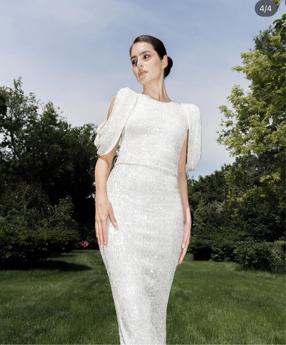 Продам платье от бренда Malli