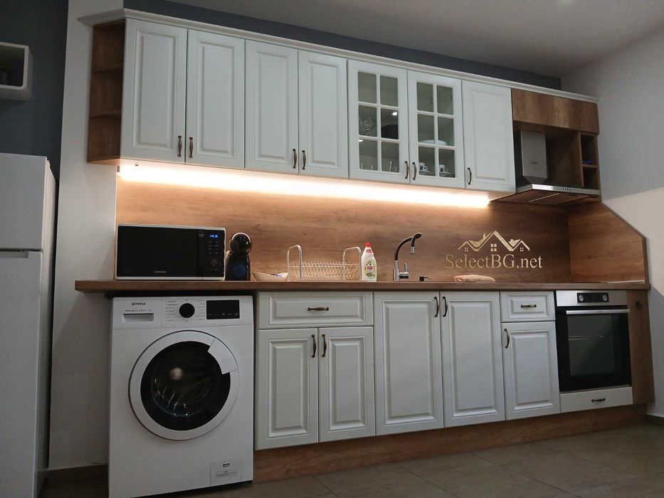 Продава се Тристаен апартамент в Велико Търново, Колю Фичето - 90 кв.м за 1423 €/кв.м - Снимка #1