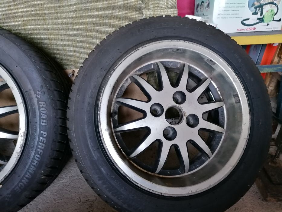 Джанти 15 4х100 със нови гуми