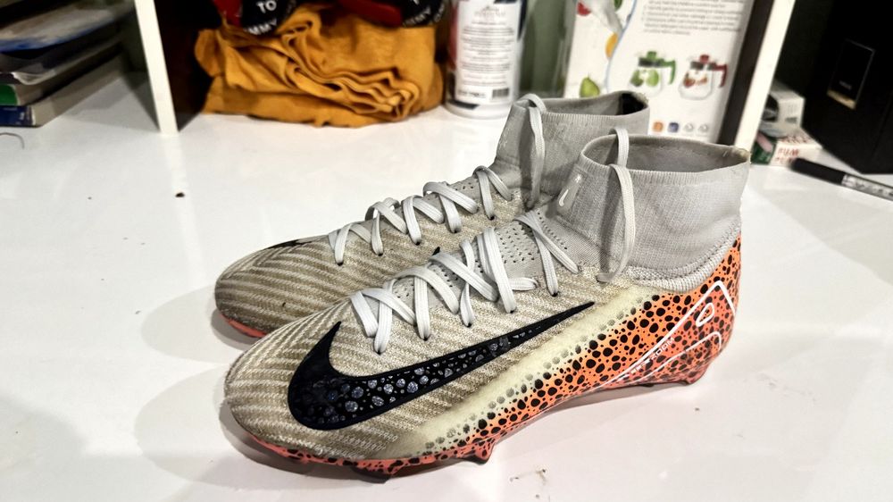 Nike air zoom mercurial vapor 16