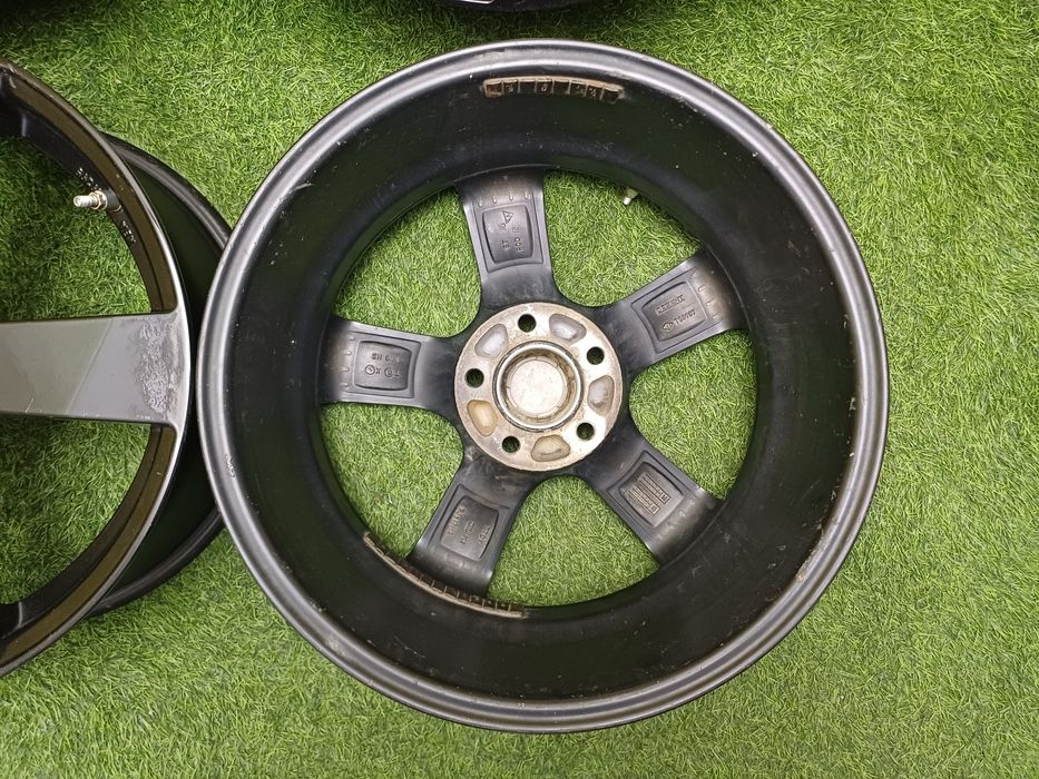 Диски R17 5x112 на Mercedes и другие.