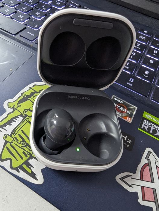 Samsung Galaxy buds 2