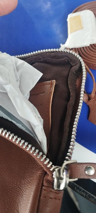 Чантичка естествена кожа малка .