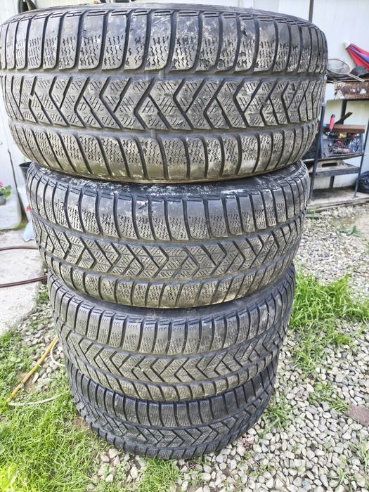 Anvelope 245/50/18 runflat iarna