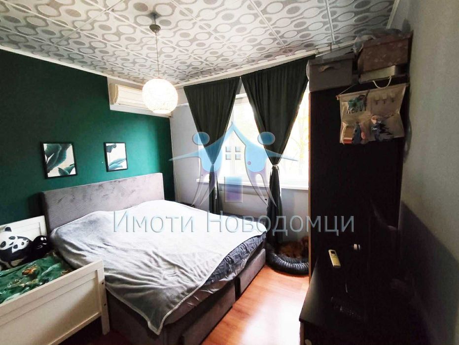 Двустаен, Шумен, Пети  полк