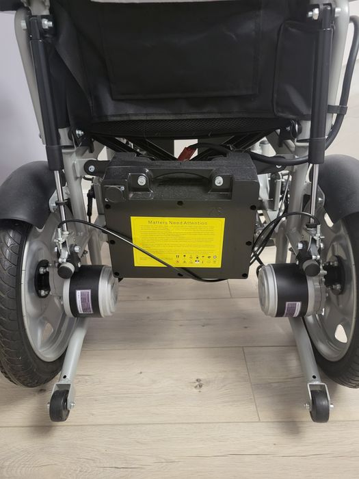 Электрическая коляска