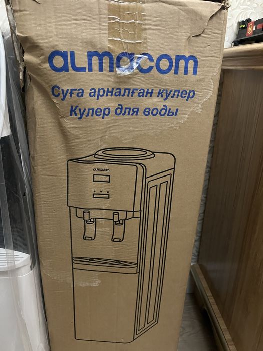 диспенсер кулер горячей води кулер диспенсер