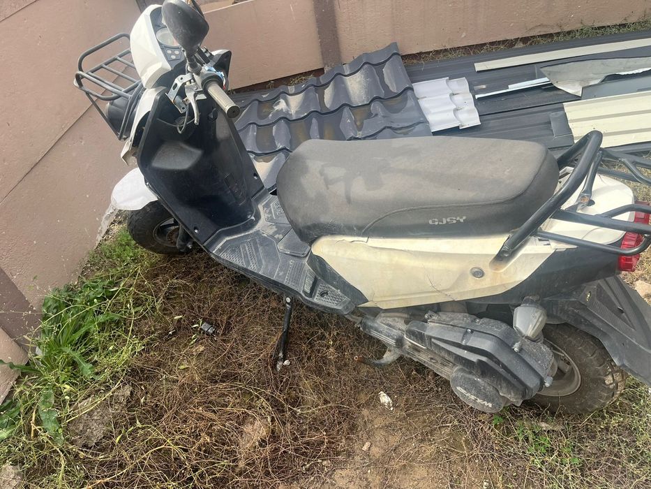 Продам бумер читать в описание