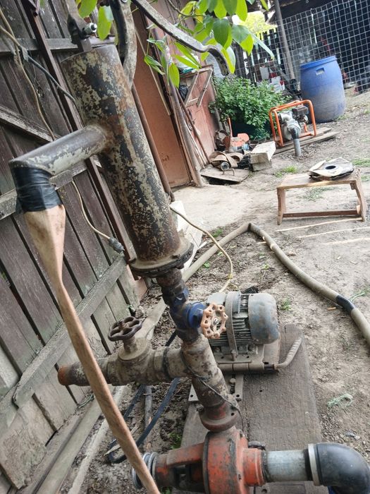 Centrifuga cu pompă pus motor