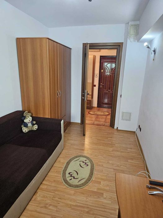 inchiriez apartament 2 camere Zona Industriala