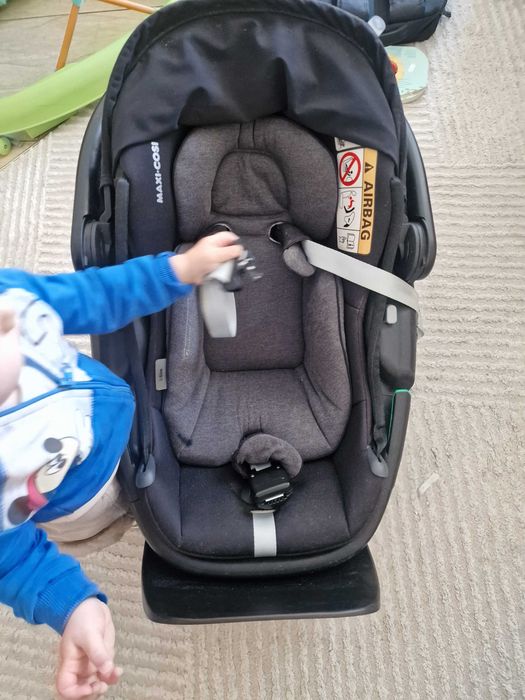 Столче за кола Maxi-Cosi CORAL 360 & FAMILYFIX 360 PRO база за кола