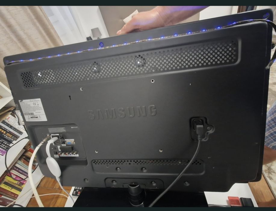 Vând Tv Samsung LE32C530