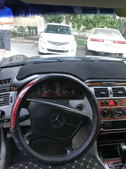Mersedes E280 Мерседес Е280