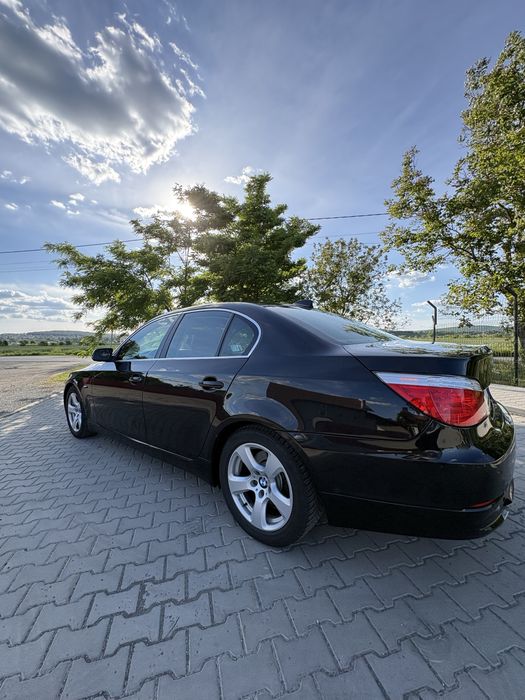 BMW 5 Series 2009 — imagine 5