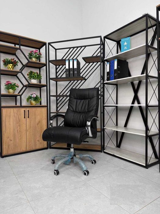 Офисная кресла и стулья от бюджетного до премиум-класса.