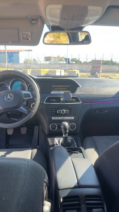 Mercedes C180 2011 1.8 Benzina 155 CP