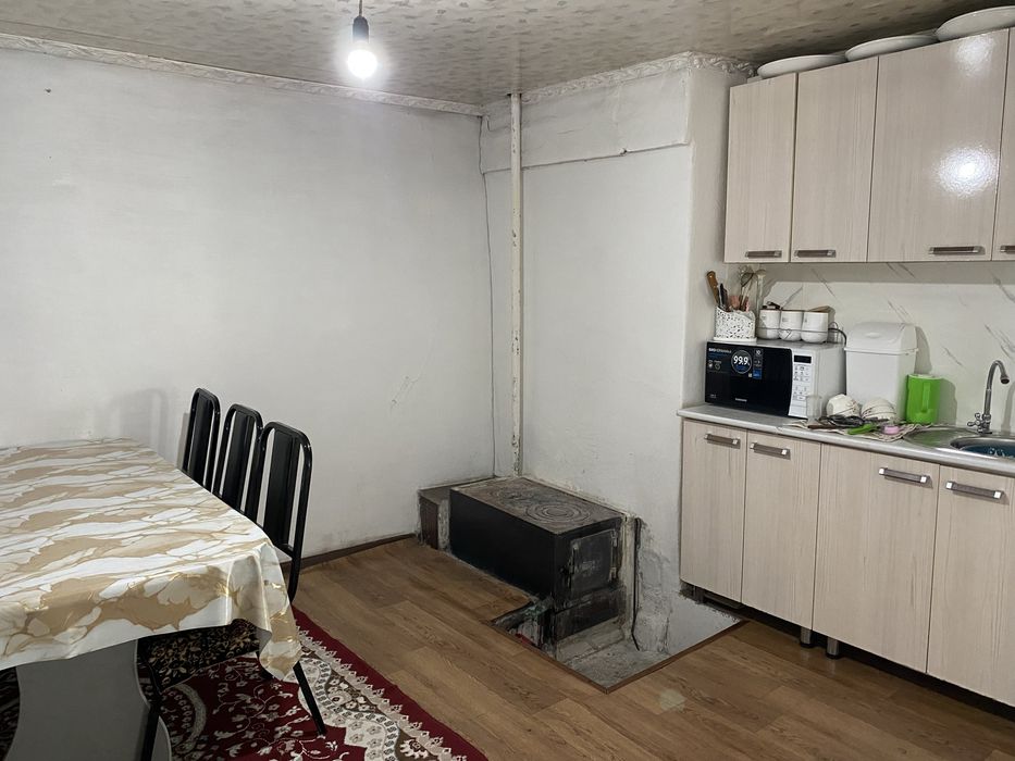 Жеке үй сатылады, 4 бөлмелі, жақсы жағдайда