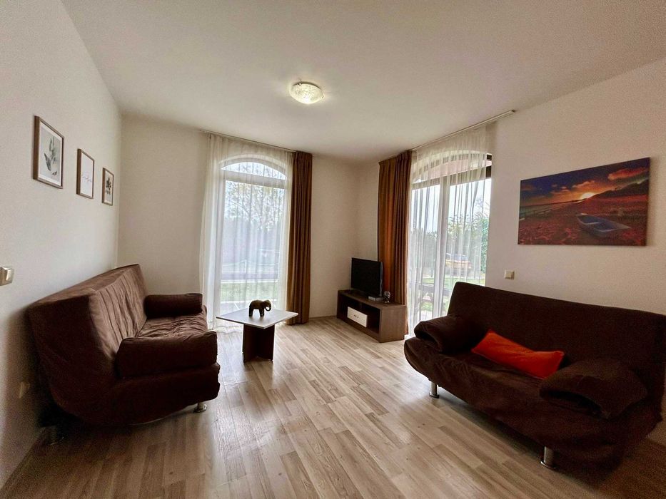 Продава се Двустаен апартамент в к.к. Слънчев бряг - 55 кв.м за 1417 €/кв.м - Снимка #1