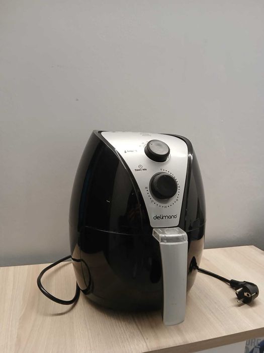 Friteuza cu aer cald Air Fryer Delimano