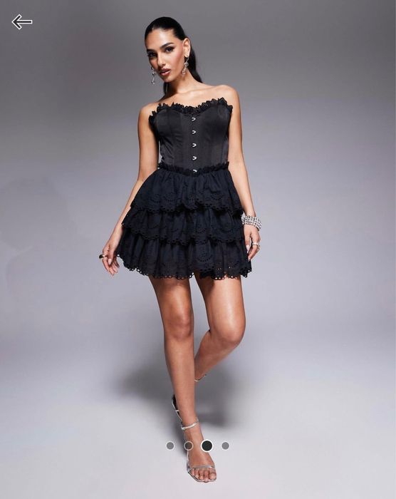 ASOS Luxe оригинални нови рокли