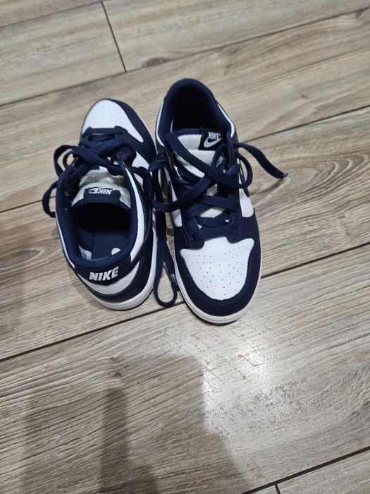 Adidasi Nike copii