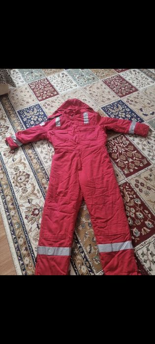 Продам слитный комбенизон спецодежда