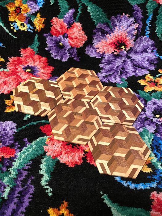 Костеры подставки под стаканы шпон