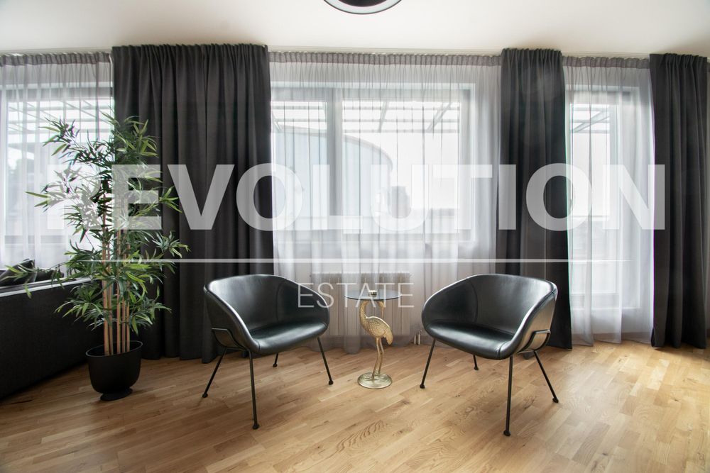 Дава се под наем Двустаен апартамент в София, Лозенец - 140 кв.м за 1200 € - Снимка #3