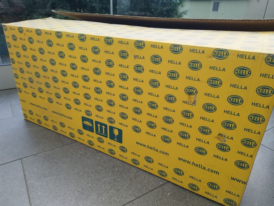 Far 1ZS 011 939-411 HELLA