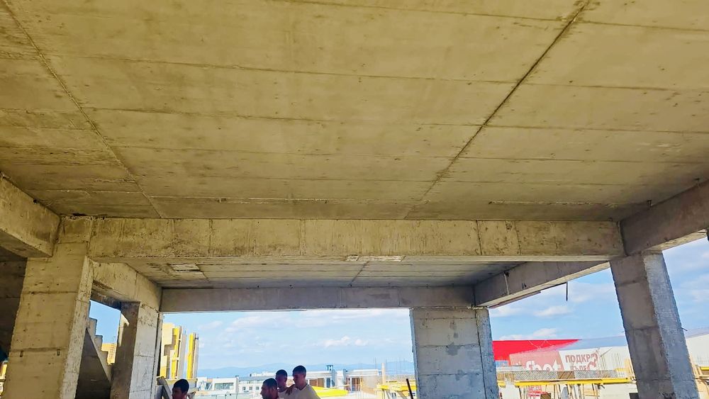 Комплекстна бригада от кофражисти  и арматуристи търсят обекти за София