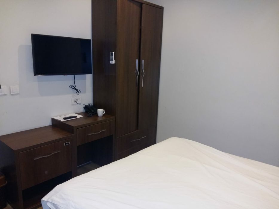 Cazare chirie garsoniera apartament regim hotelier ieftin pret mic