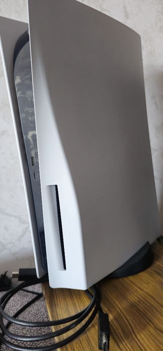 Playstation 5 в отличном состоянии
