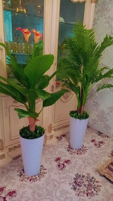 Вазы и искусственные цветы |  Suniy gullar