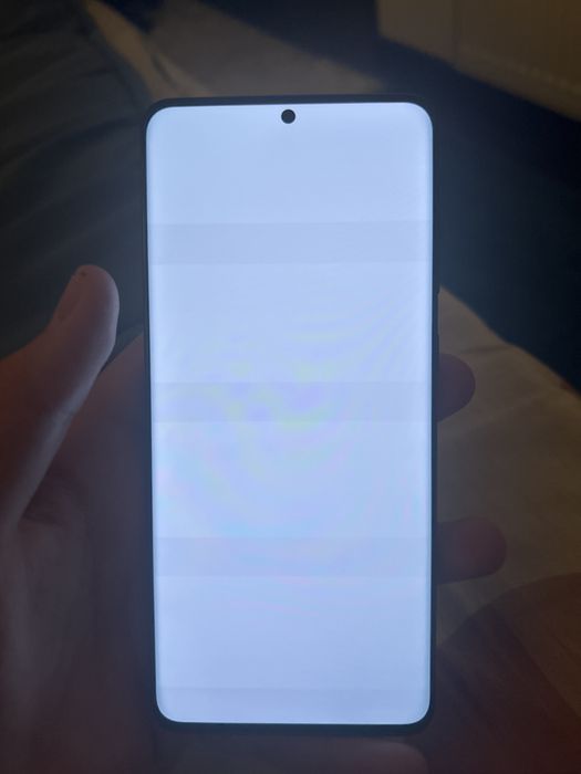 S20+ 5g 400 lei aproape ca nou 12gb ram iefitin urgent !!!